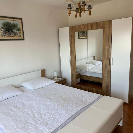 Spacious 2-Room Apartment With Beautiful Sea View Crikvenica Exterior foto