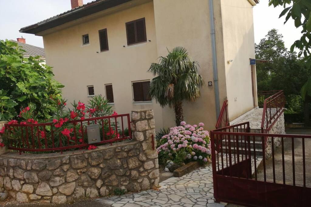 Spacious 2-Room Apartment With Beautiful Sea View Crikvenica Exterior foto